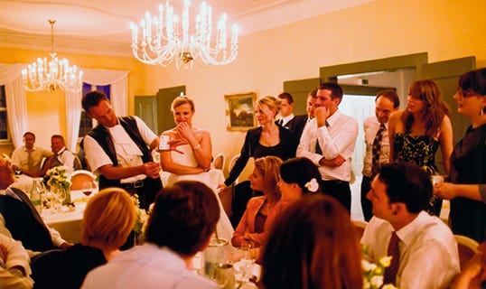 Der Zauberer in Nürnberg - Philipp Schwarz - Zaubernde Hände - Zaubern ganz nah